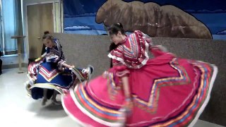 Estrella & Xotchil Flores - 'La Negra' / Ballet Folklorico Tepeyac VA 12/29/13