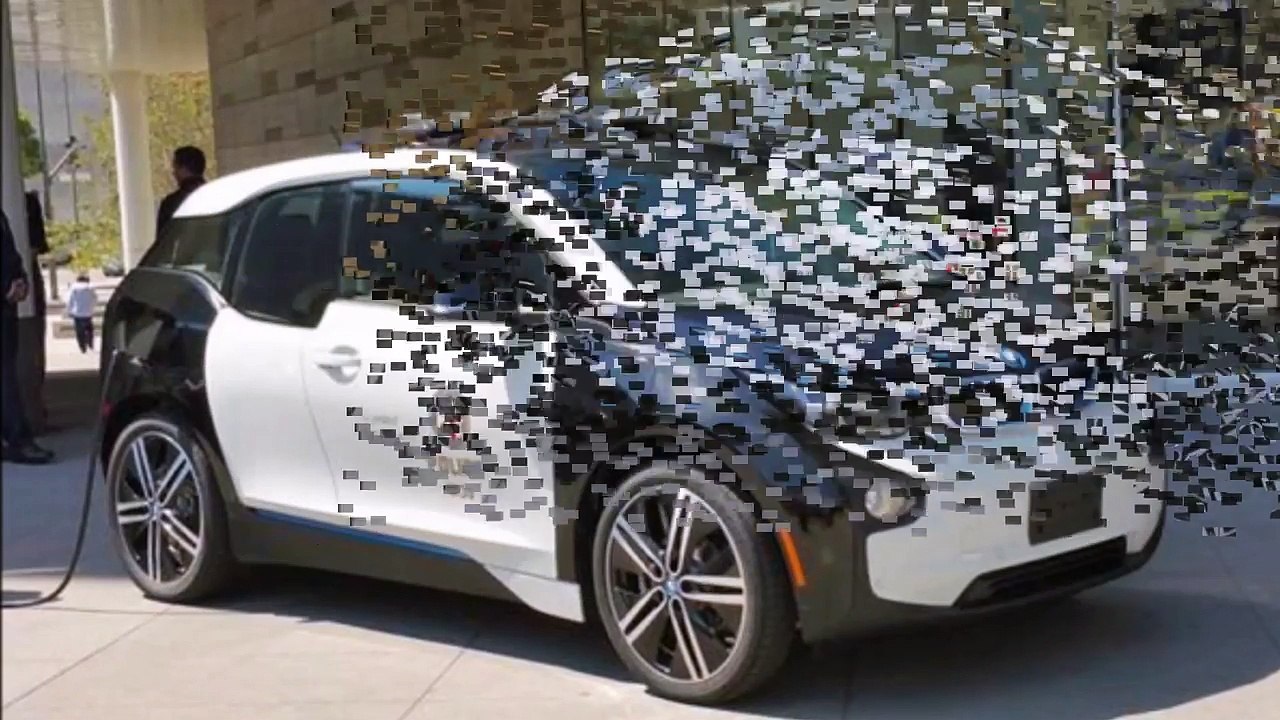 BMW won the contract to supply 100 unit EVs for LAPD