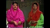 Najmi Musarat & Parveen Akhtar, Hindko Singers Performing in PTV Program