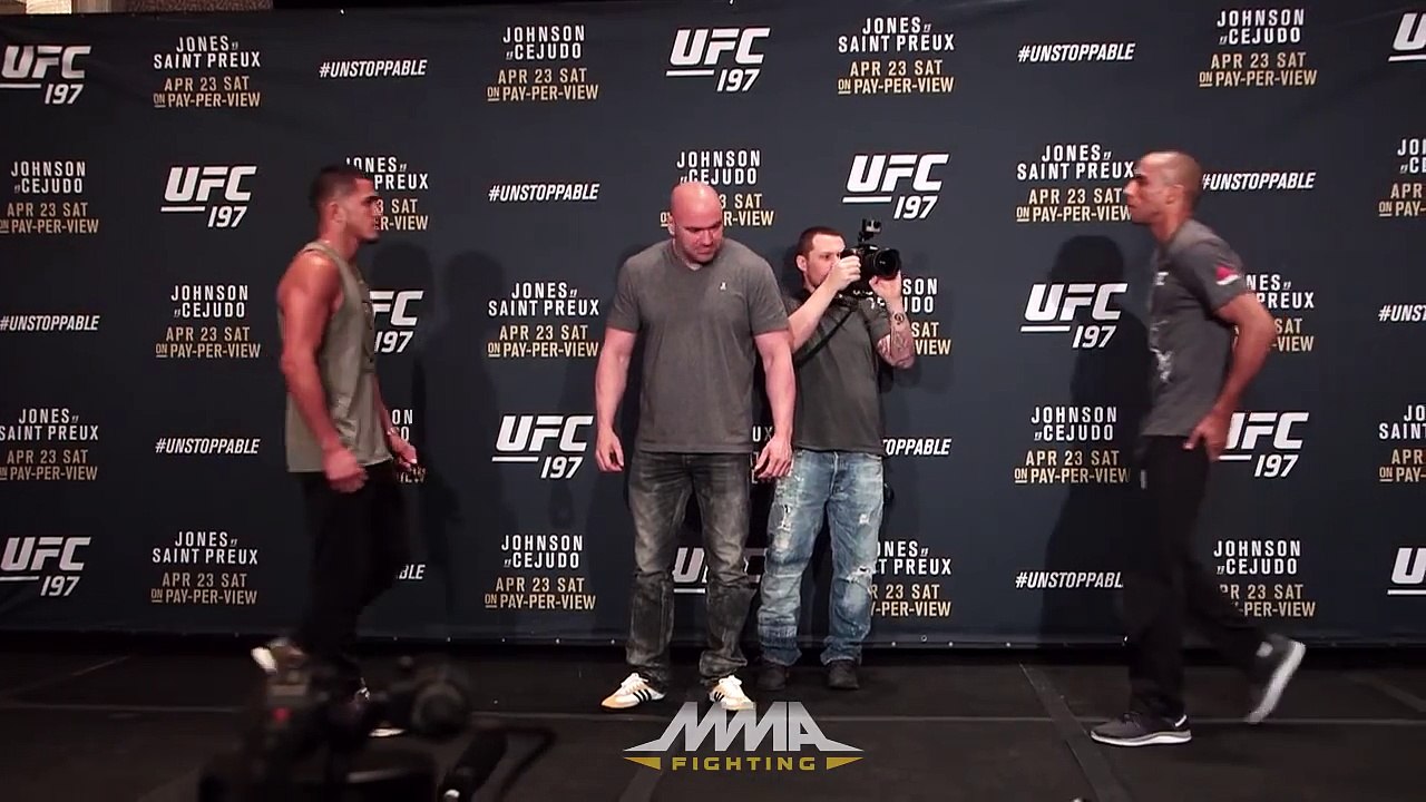 UFC 197: Anthony Pettis vs. Edson Barboza Staredown