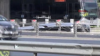 Cevizlibağ'da Metrobüs Devrildi: 10 Yaralı