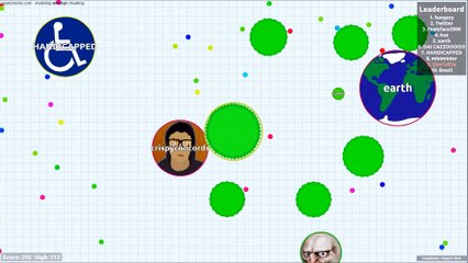 Agar.io - TROLLING PEOPLE IN AGARIO