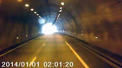 Le spectaculaire accident d'un poids lourd