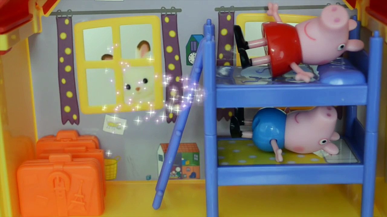 Pig George da Familia Peppa Pig e Polly Pocket na Zipline!!! Ich Portugiesisch Tototoykids