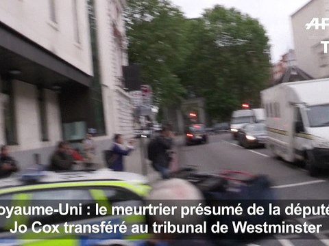 GB: Mort aux traîtres , lance le meurtrier présumé de Jo Cox