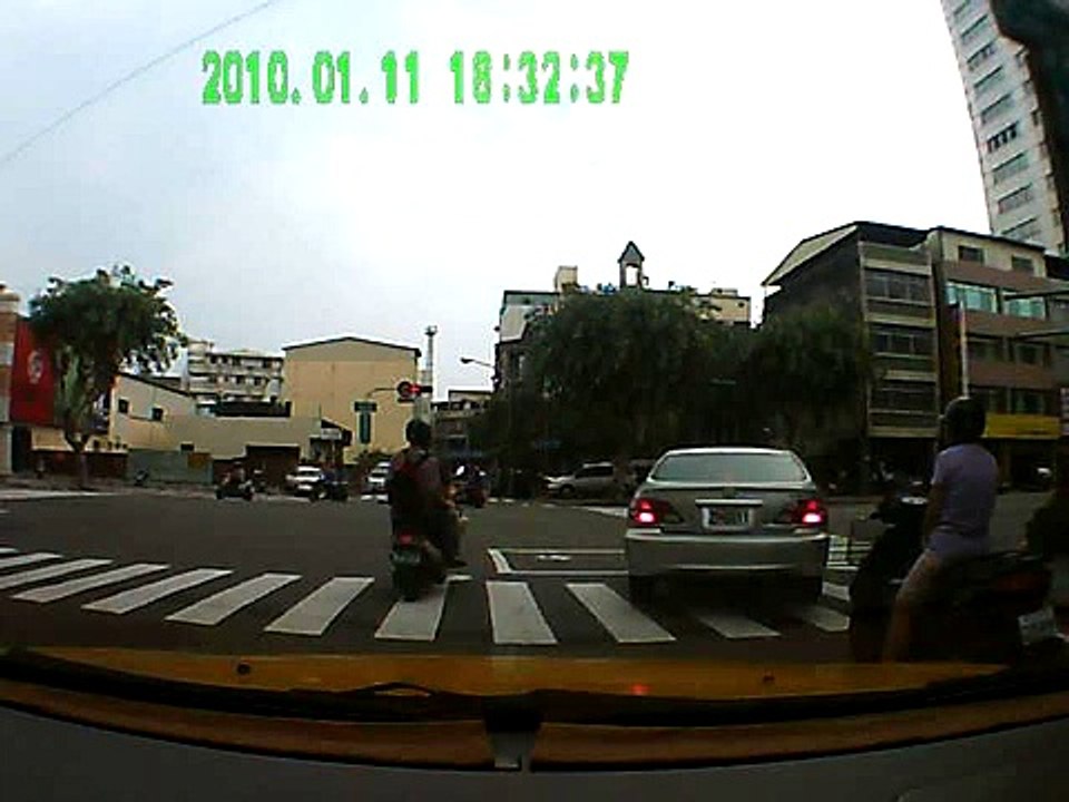 2011年9月2號10點多