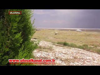 İran’ın Türkiye sınırına çok yakın olan gölün yüzde 90’ı kurudu