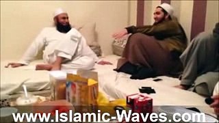 MOLANA TARIQ JAMEEL KI FUNNY VIDEW