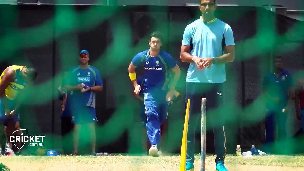Why is Mitchell Starc smiling- Watch how Mitchelle Starc is scaring the Australian Batsmen in Nets