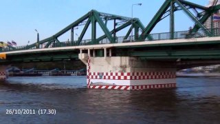 ระดับน้ำเจ้าพระยา-สะพานพุทธ 26-28 ตค 2554