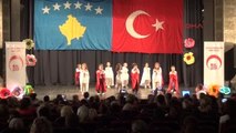 Kosova'da Türk Anaokulu Öğrencilerinden Toplu Mezuniyet Töreni