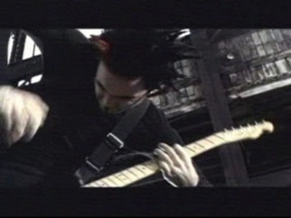 Finger Eleven - Drag you Down