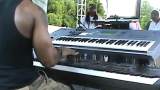 TLee on keys at Wed Win Down with Melvin Miller 7 25 12
