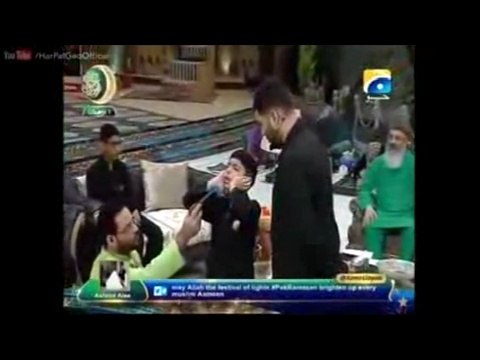 Feel Yourself in Haram ul Madni By The World's Youngest Qari
