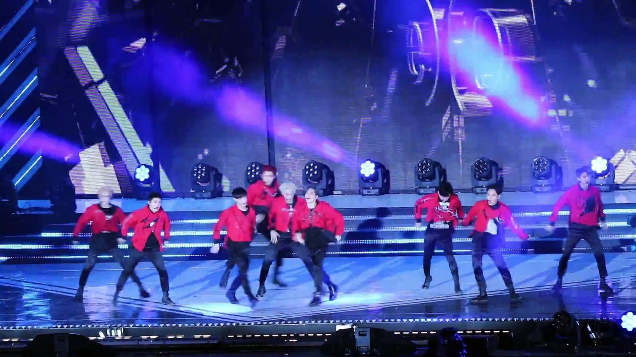 160618 - EXO LUCKY ONE SUWON KPOP CONCERT [FANCAM]