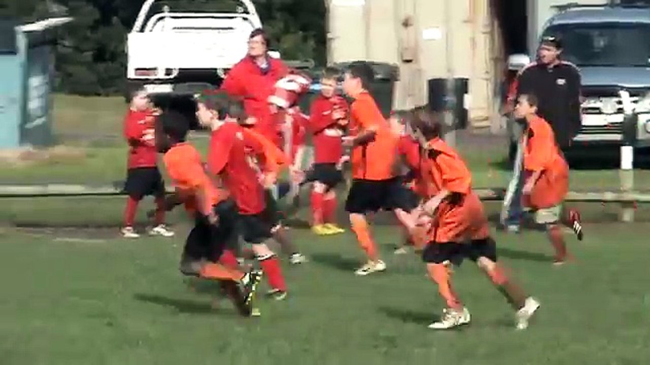 U9 MOE V FORTUNA SSF GALA DAY May 2011 (23).MPG