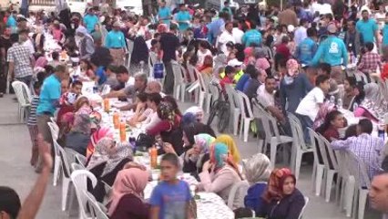 Çelik: "İslam Aleminde Yaşanan Olaylar İnanın Bizi Derinden Üzmektedir"