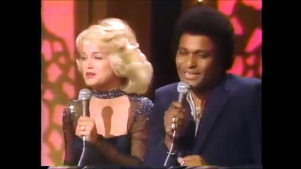 Barbara Mandrell & Charley Pride - I got a hold lot of things 1981