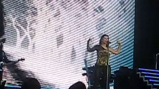 Laura Pausini- concierto telefonica arena 28-04-09