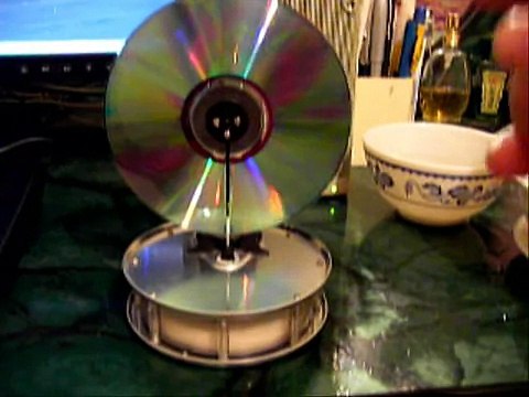 Stirling Engine Running off 25 Cents