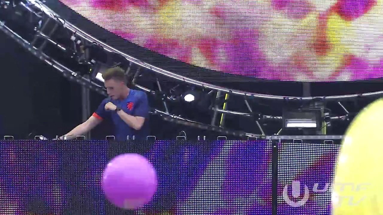 Nicky Romero - Ultra Music Festival 2014 - Full Set Mainstage 29/3 - UMF.TV