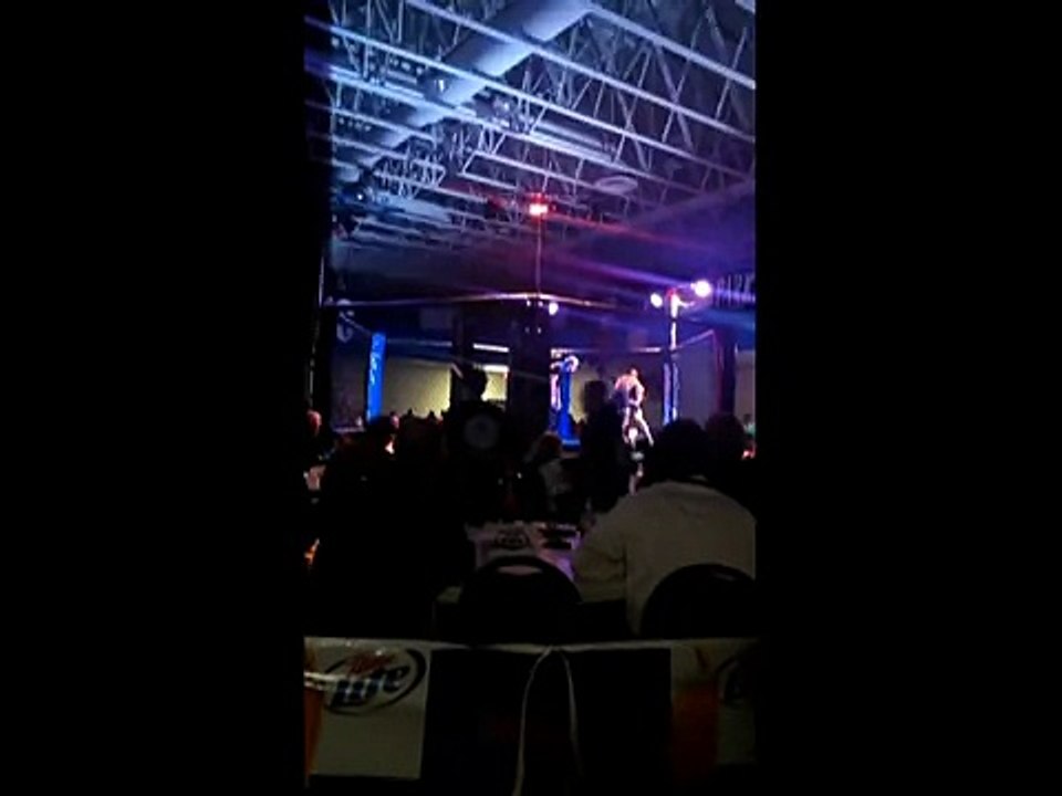 Kenny Thompson vs Todd Reeves part 2/2 RFCIV Spring Hill, TN 2/24/12