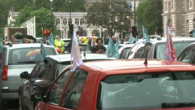Calais : l'aide aux migrants refoulée au port de Douvres - Le 19/06/2016 à 10h35