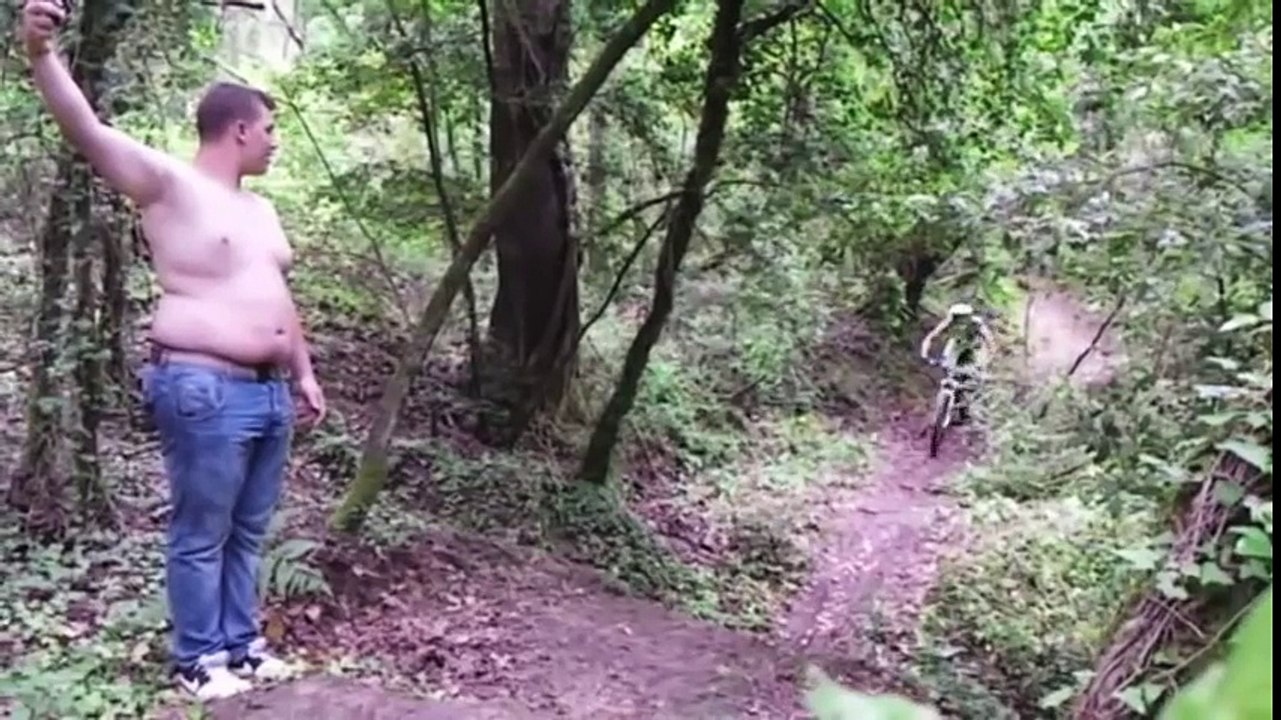 Tail whip belly slap!!