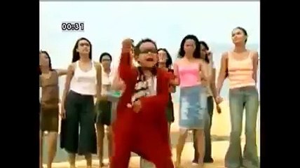 Cái thời quần ống loe :v Ca sĩ hội chợ thu hút con nít nhất mọi thời đại!!!