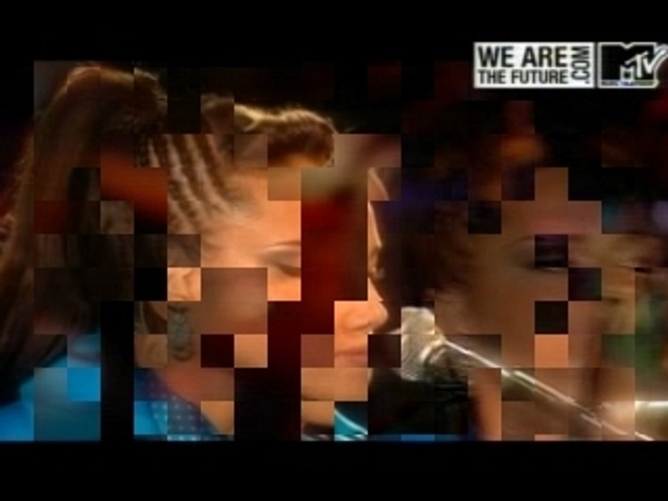 Alicia Keys - War [ft. julian marley live @ we are the futur