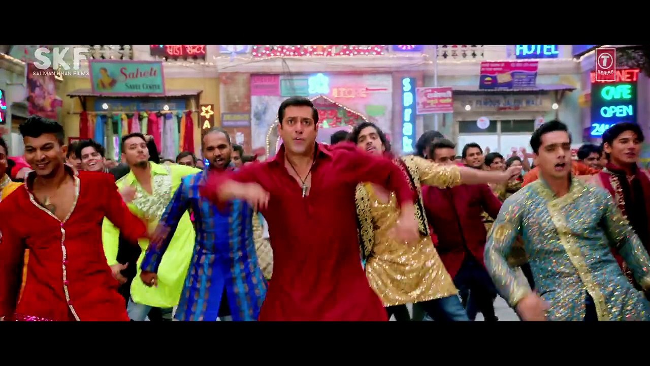 'Aaj Ki Party' VIDEO Song - Mika Singh | Salman Khan, Kareena Kapoor | Bajrangi Bhaijaan