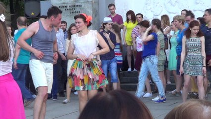 Synchronized dance#13