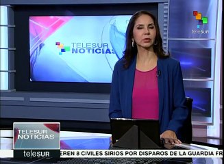 Estudiantes mexicanos marchan en apoyo al movimiento magisterial