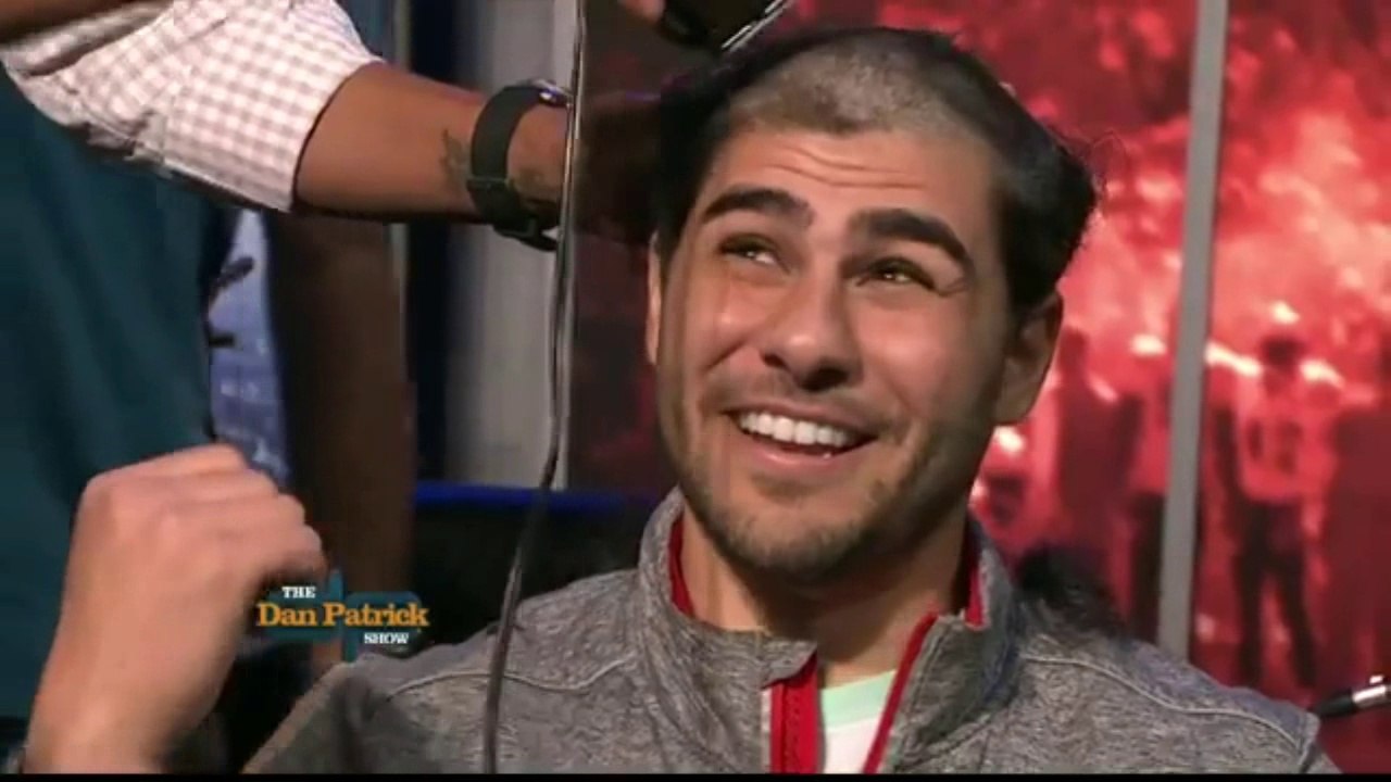 smiling at his show clippershave