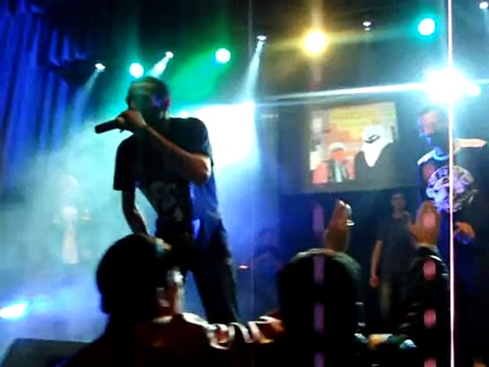 23 B E Z A R la scred connexion live @ nyon