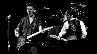 20. Fire (Bruce Springsteen - Live At The Nassau Coliseum 12-29-1980)