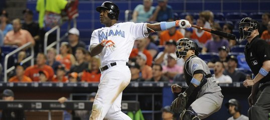 HR 13 de Marcell Ozuna