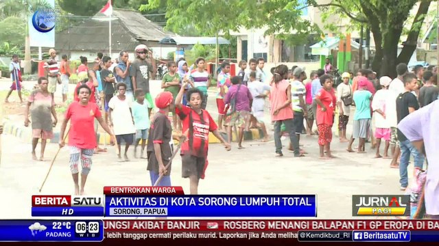 Massa Mengamuk dan Rusak Belasan Rumah di Sorong