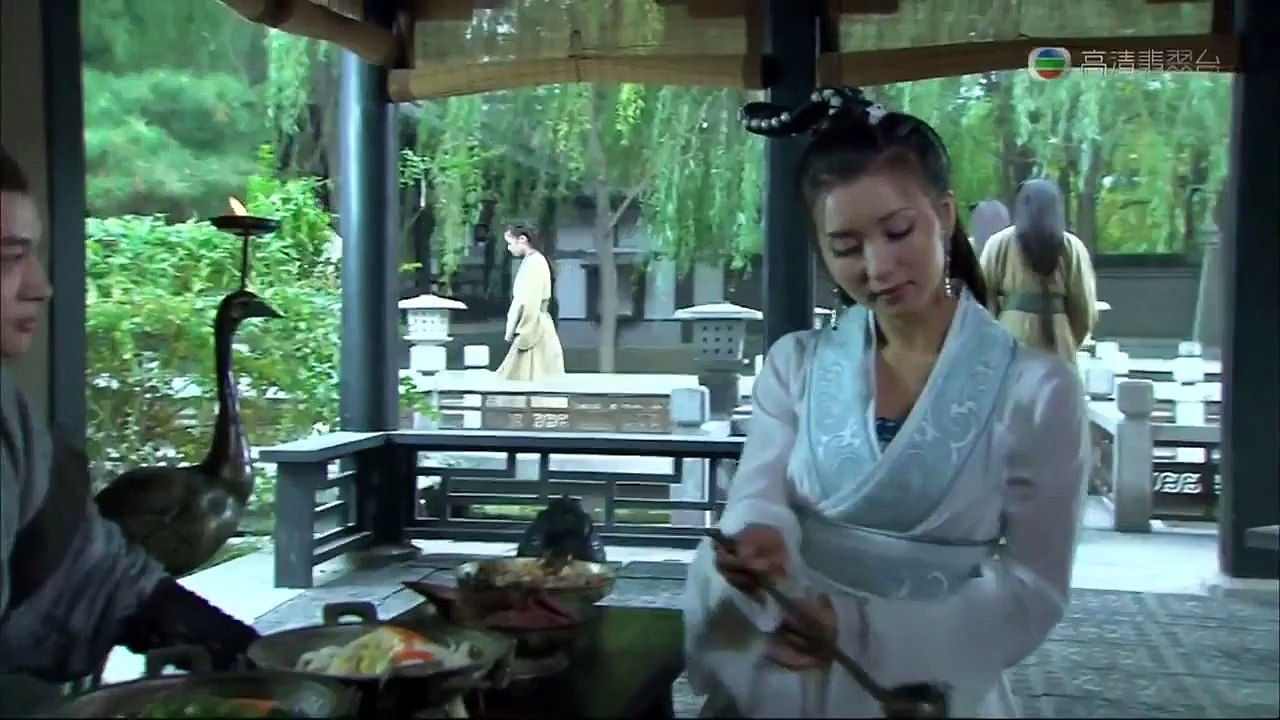 Lữ Bố cầu hôn với Điêu Thuyền
