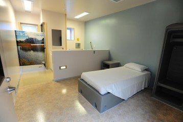 10 Unsettling Mysteries From Asylums and Institutions