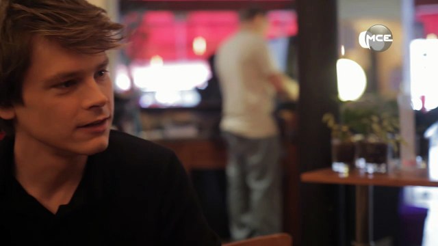 Les facettes de l'amour: L’amour 3.0: Les applications de rencontre, facilités et dangers !