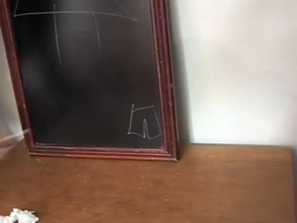 JUPE OBLIGATOIRE- Emi ou la phobie des jupes