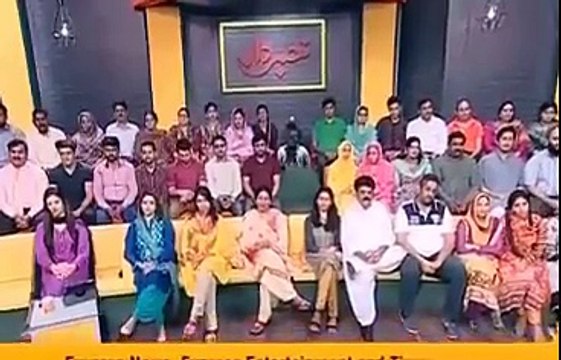 Aftab Iqbal bashing Ishaq Dar on his chicken statement