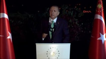 Cumhurbaşkanı Sanatçı ve Sporculara İftar Sofrasında Bir Araya Geldi
