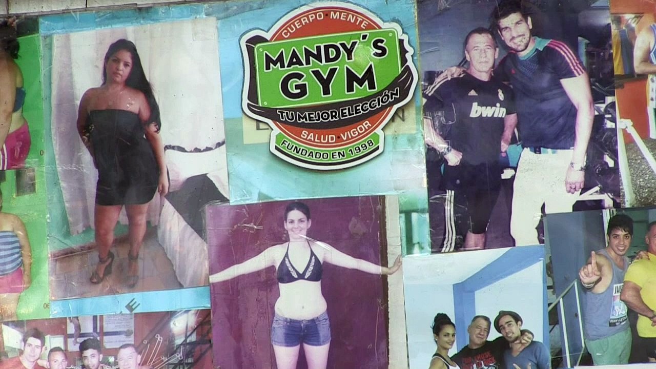 Pumpen und schwitzen: Kubaner entdecken Fitness-Studio