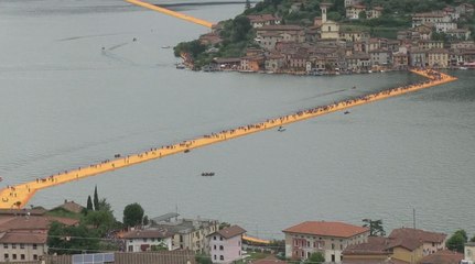 Une installation pour marcher sur l'eau en Italie