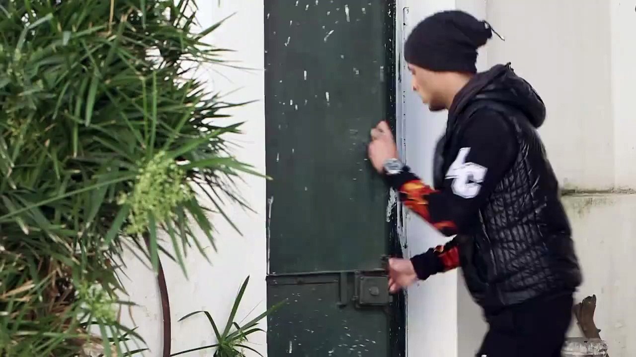 أقوى لقطة الليلة من مسلسل أولاد مفيدة هههههههه بالدموع