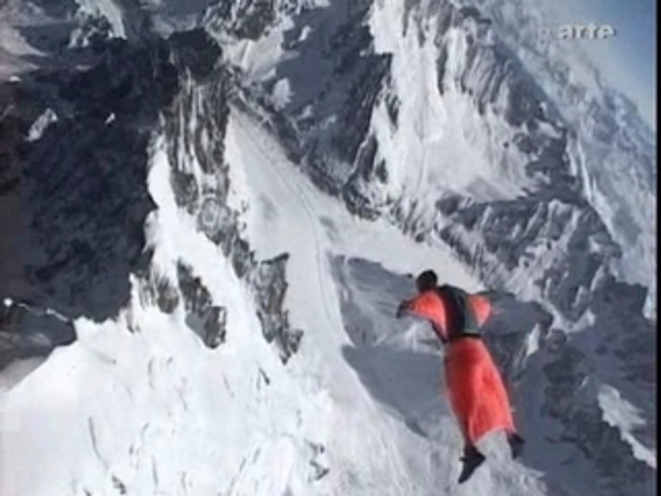 Soul.flyers.-.Wing.suit