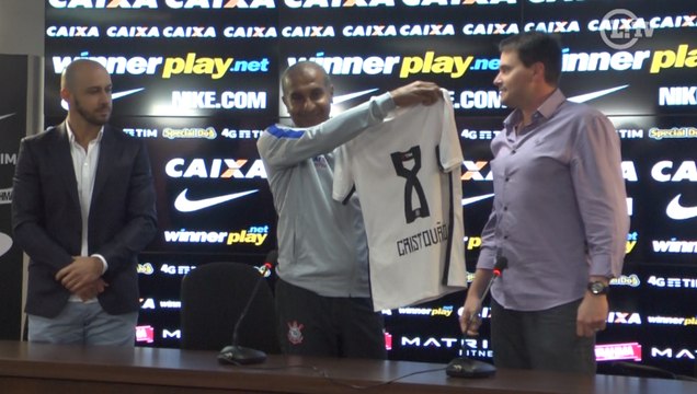 Apresentado, Cristóvão Borges vê Corinthians como maior desafio da carreira