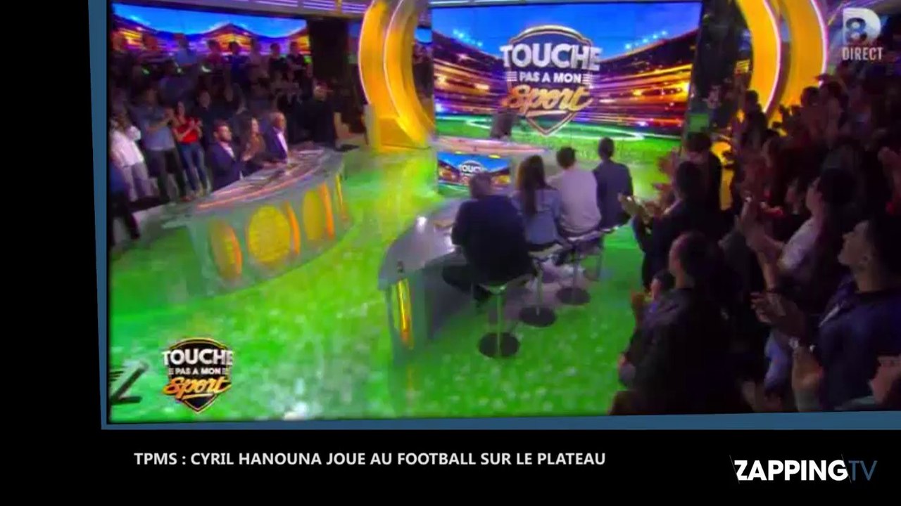 TPMS : Cyril Hanouna, remplaçant d'Estelle Denis, joue au football sur le plateau (Vidéo)